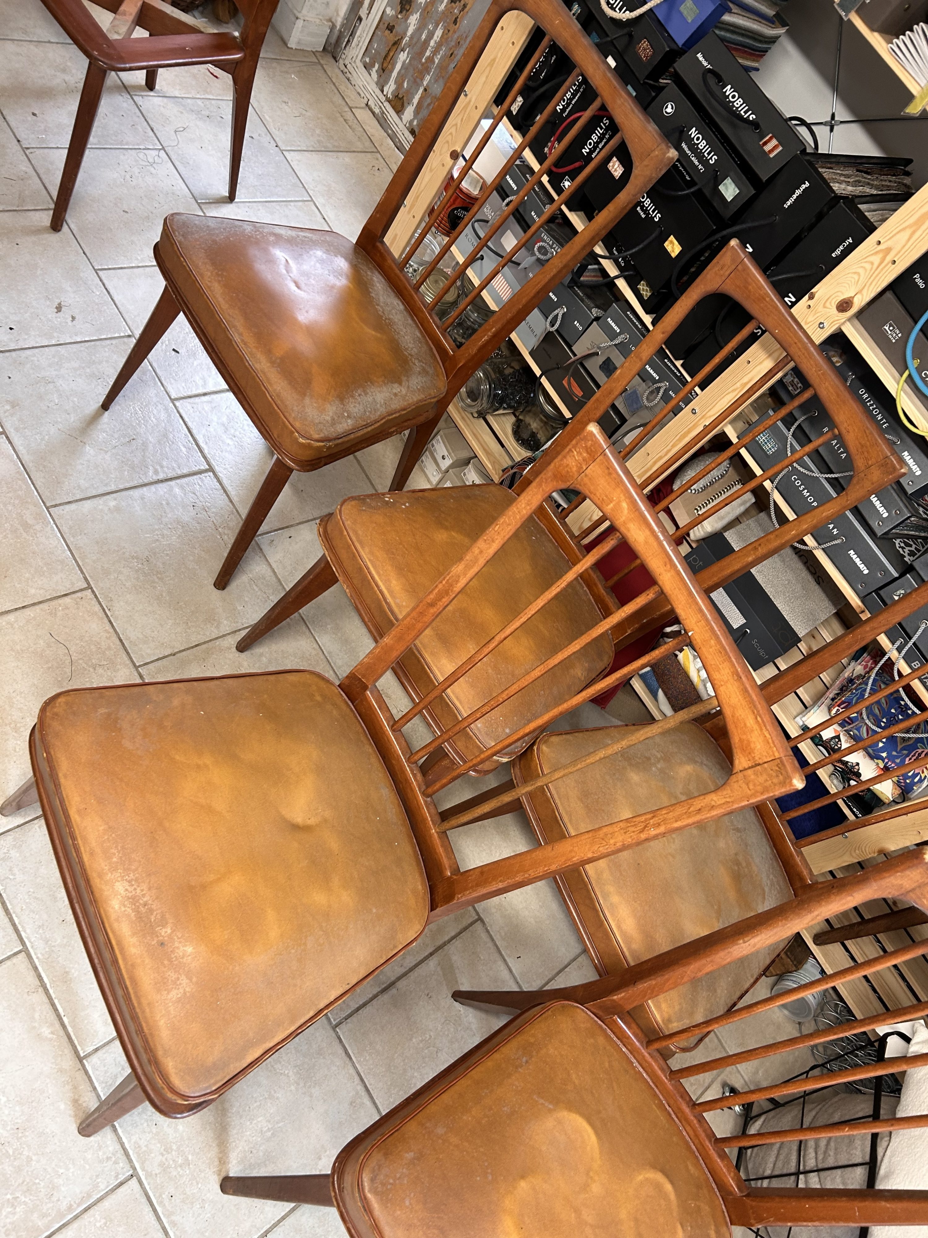 chaises-avant-restauration